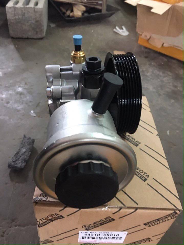 Bơm trợ lực Innova