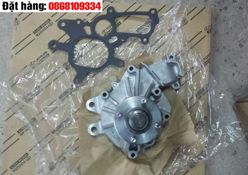Bơm nước fortuner