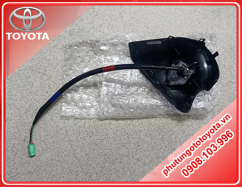 Camera kính chiếu hậu Toyota Corolla Cross