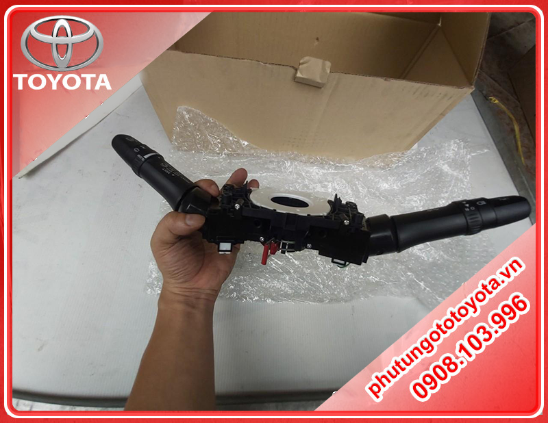 Công tắc chỉnh pha cốt và gạt mưa Mitsubishi Xpander