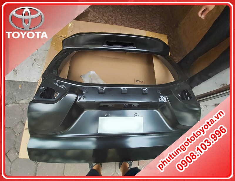 Cốp sau Mitsubishi Xpander