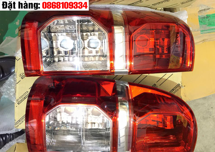 Đèn lái hilux 2012