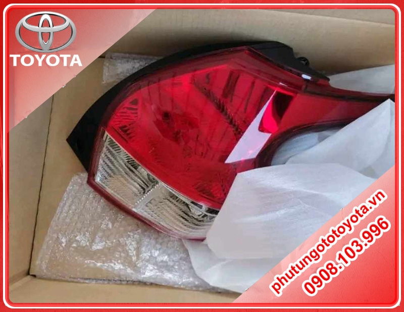 Đèn hậu Toyota Altis 2013-2017