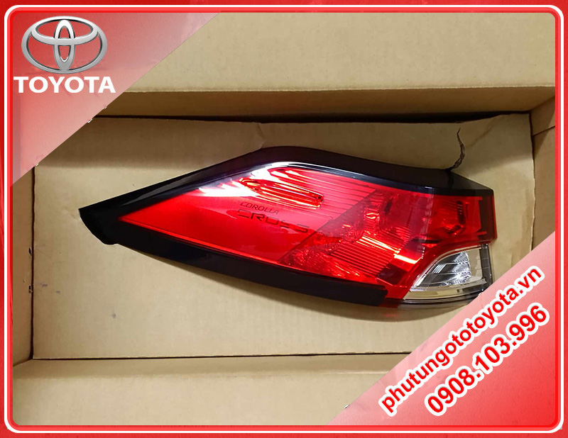 Đèn hậu Toyota Corolla Cross 2020