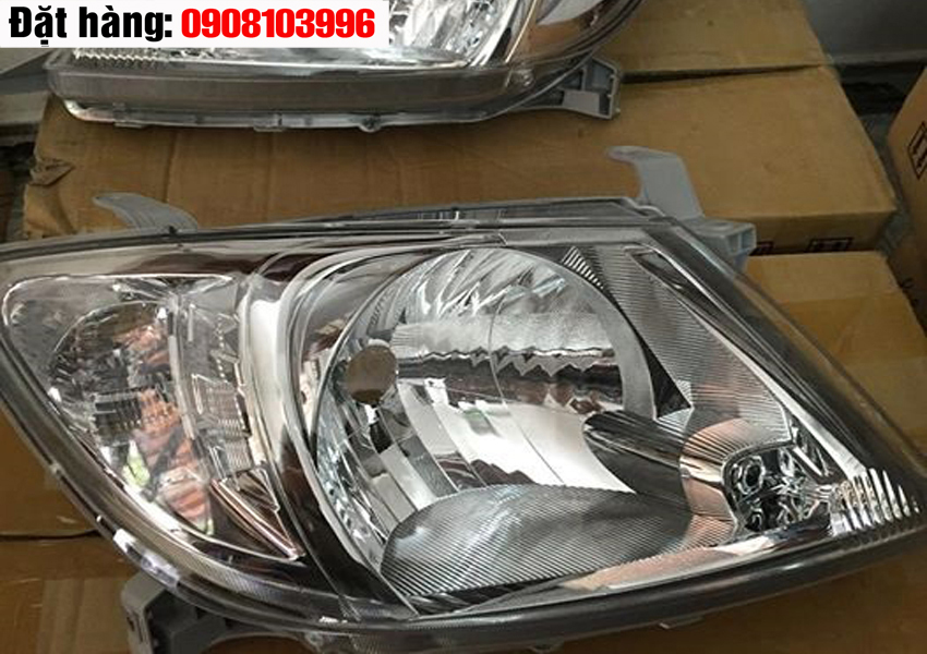 Đèn pha toyota hilux