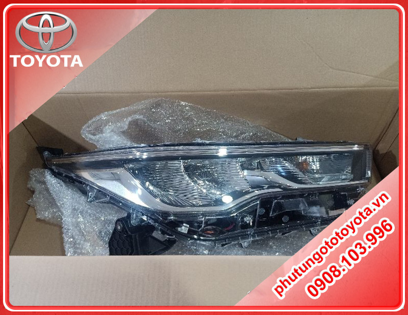 Đèn pha Toyota Innova 2023-2024