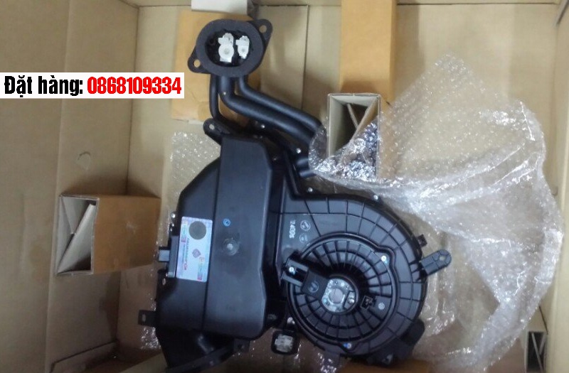 Hộp dàn lạnh sau innova