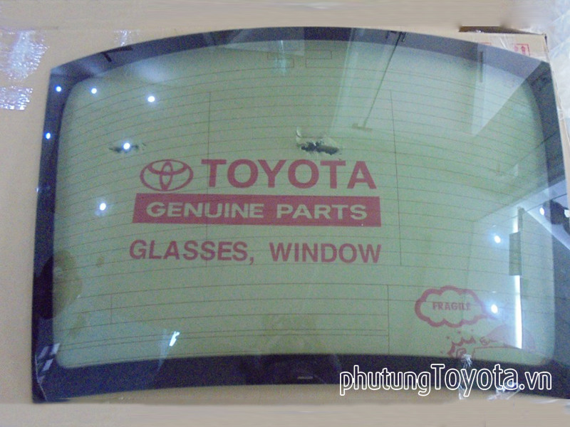 Kính chắn gió fortuner
