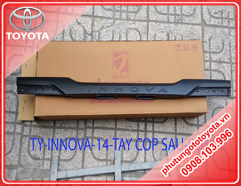 Nẹp cốp sau Innova 2015