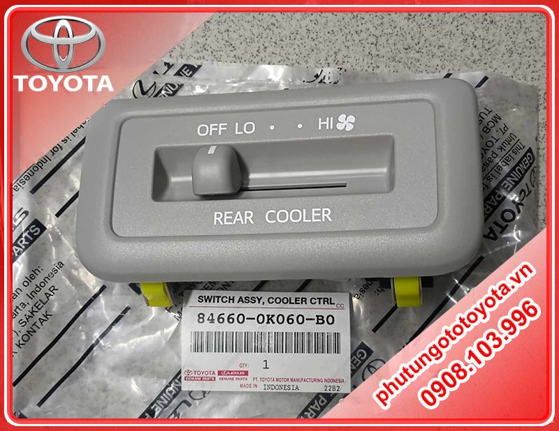 Nút bật điều hòa Toyota Innova 2017-2020