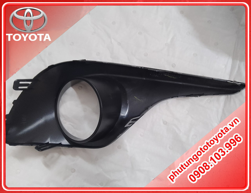 Ốp đèn cản Toyota Highlander