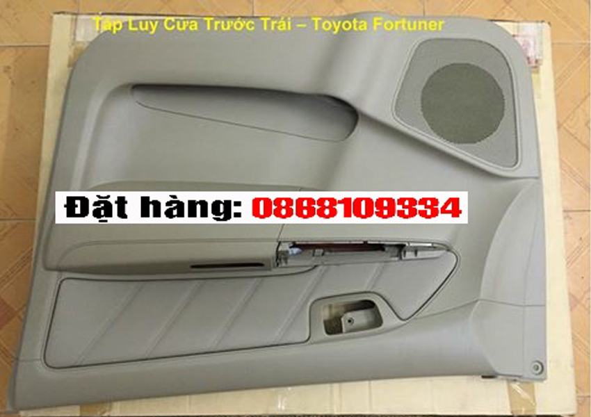 Tappi cửa fortuner